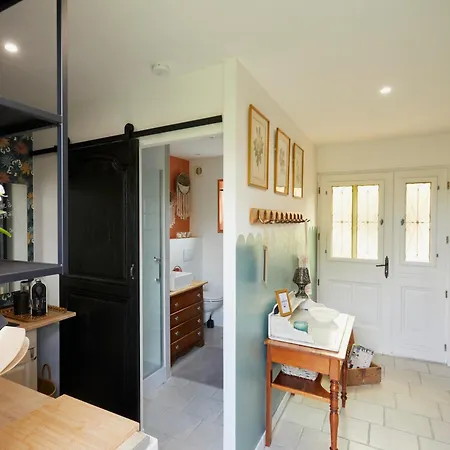 L'annexe, Meuble De Tourisme Avec Supplement D'ame Apartmán *