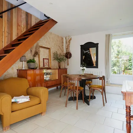 L'annexe, Meuble De Tourisme Avec Supplement D'ame *