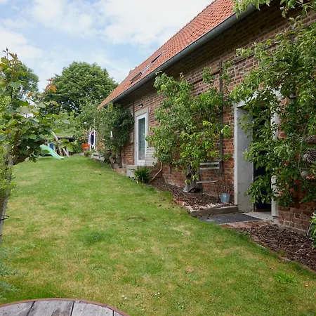 L'annexe, Meuble De Tourisme Avec Supplement D'ame Apartmán
